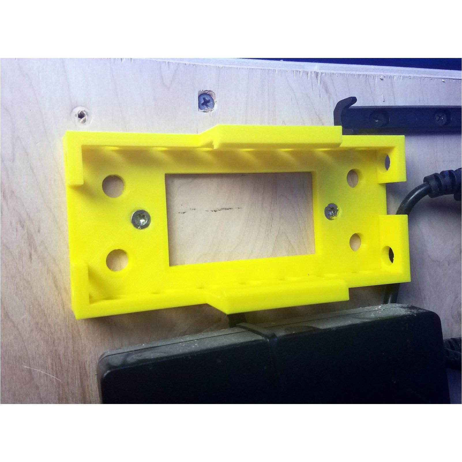 Radion XR15 Gen 4 Power Supply Bracket