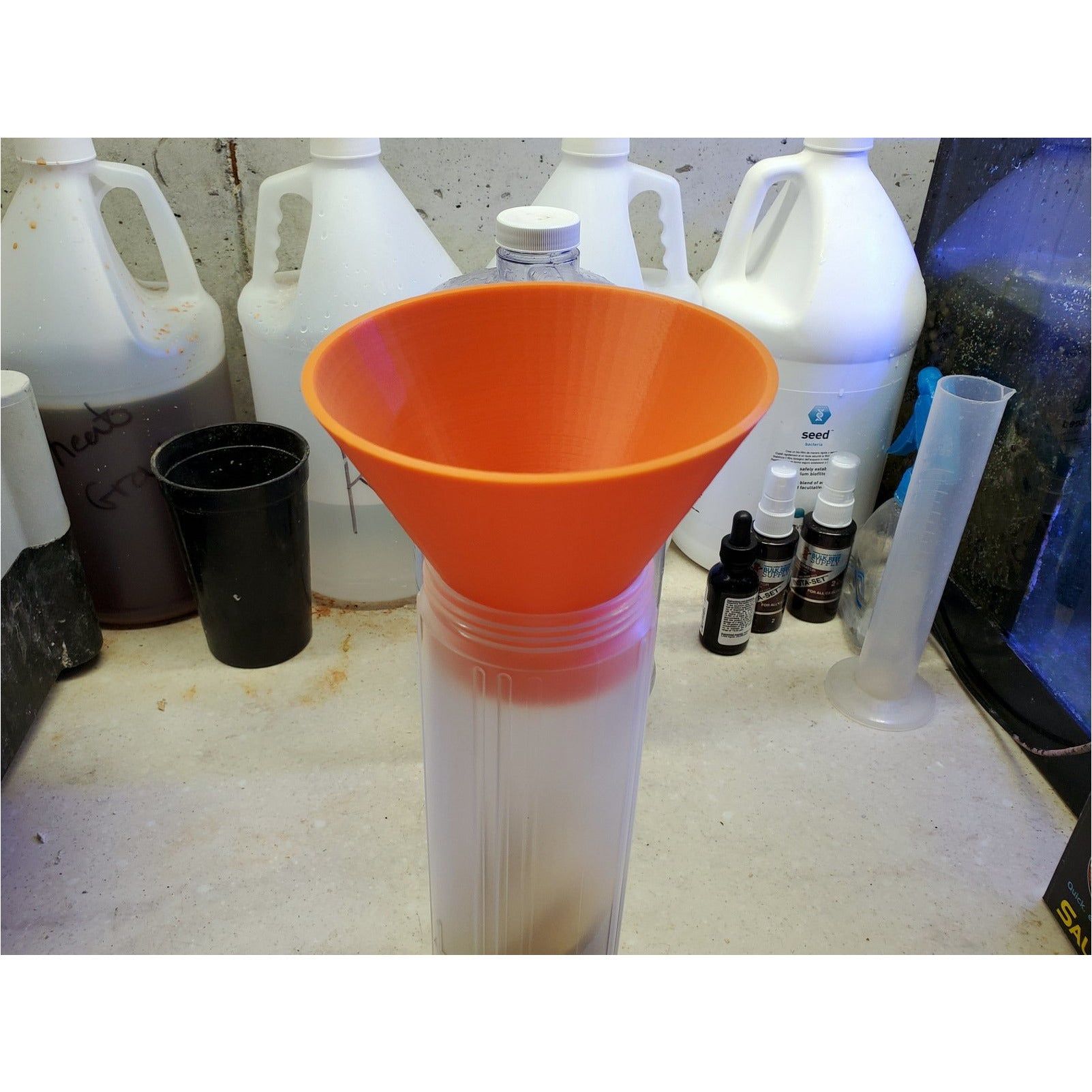DI Resin Funnel