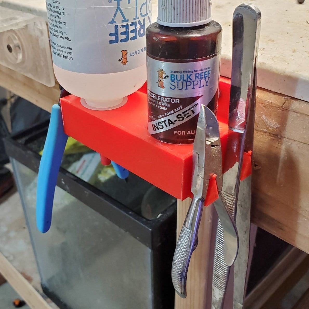 Glue bottle w/ Bone Cutter Holder (Both Sides)