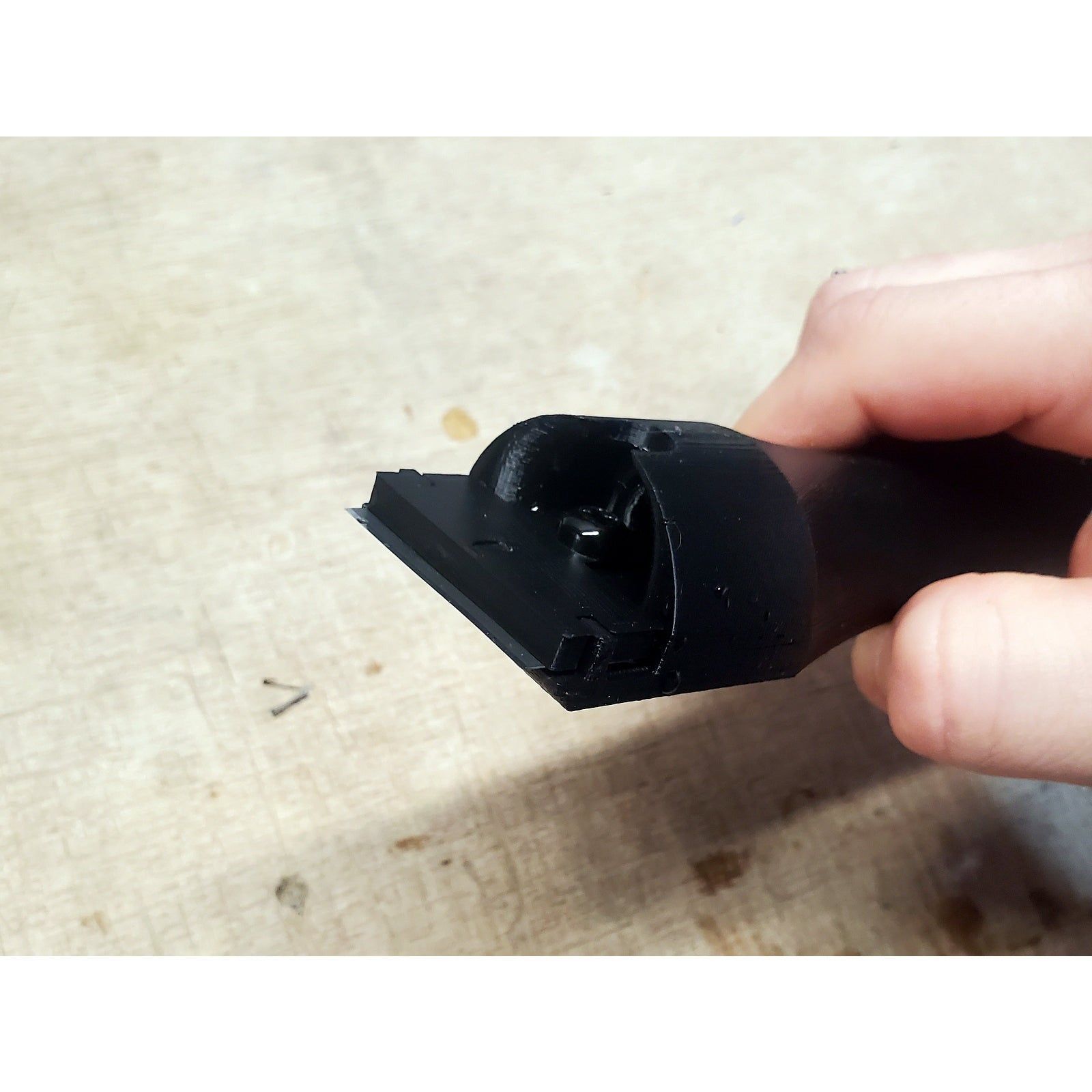 Razor Blade Glass Cleaner Hose Attachment