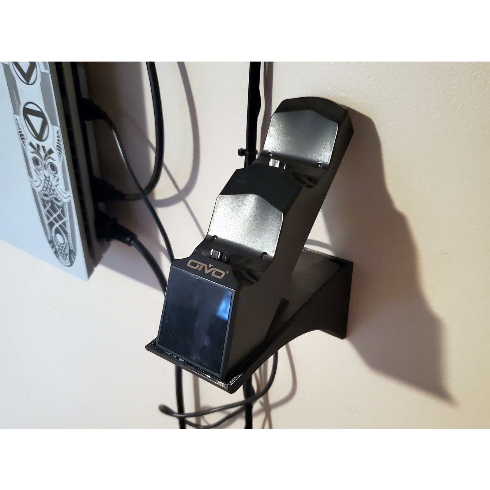 PS4 Controller Charger Wall Mount
